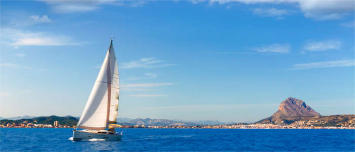 A sailing boat at the Costa Blanca